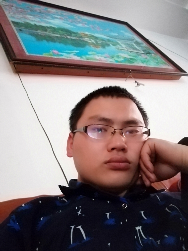 90男孩的第一张照片--建瓯婚介网