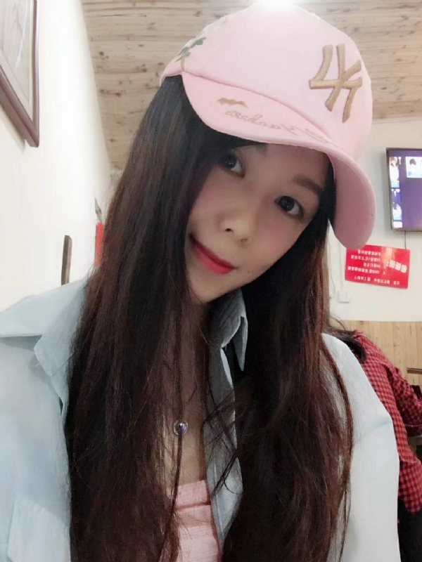 丹丹的第三张照片--建瓯婚介网