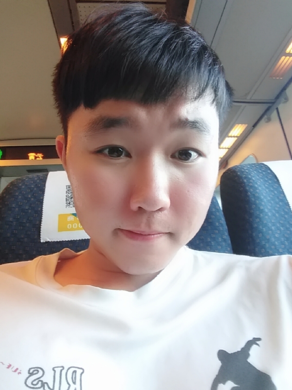 爱玉的第一张照片--建瓯婚介网