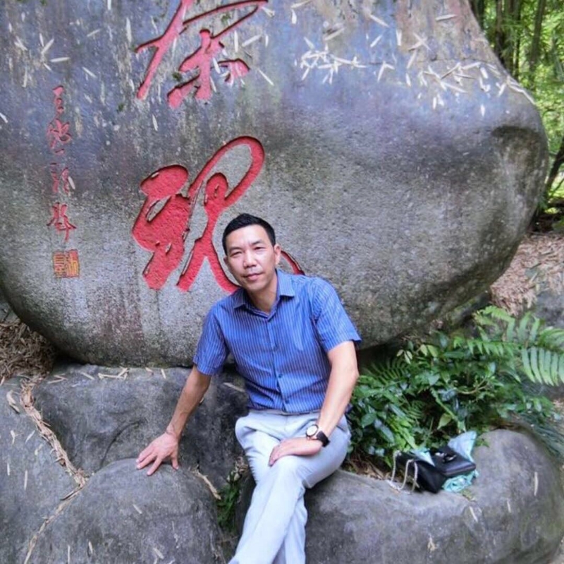 老·黄的第一张照片--建瓯婚介网