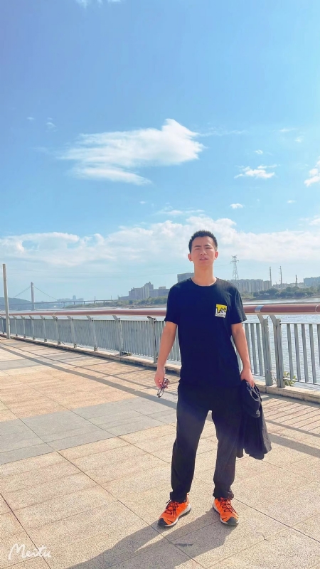 小螃蟹的第一张照片--建瓯婚介网
