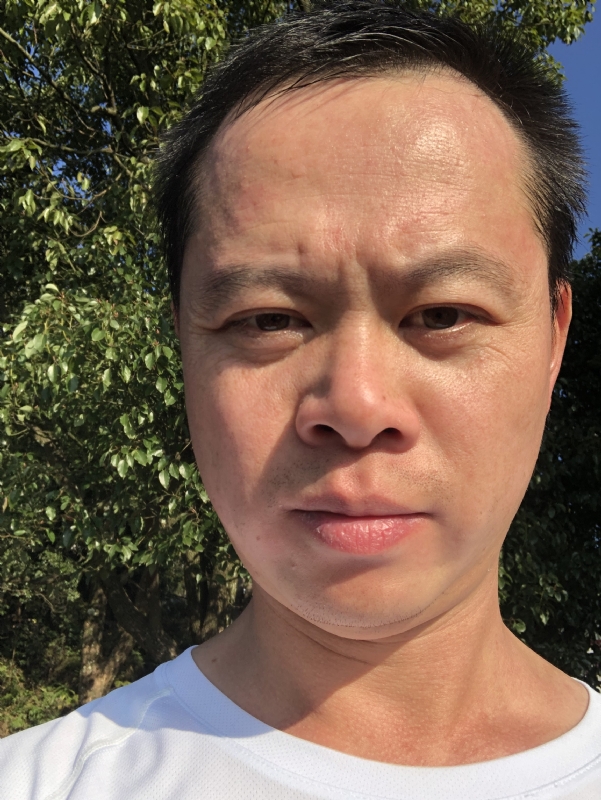 猩猩巨呃的第四张照片--建瓯婚介网