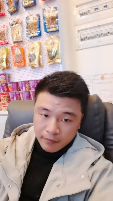 小宇的第一张照片--建瓯婚介网
