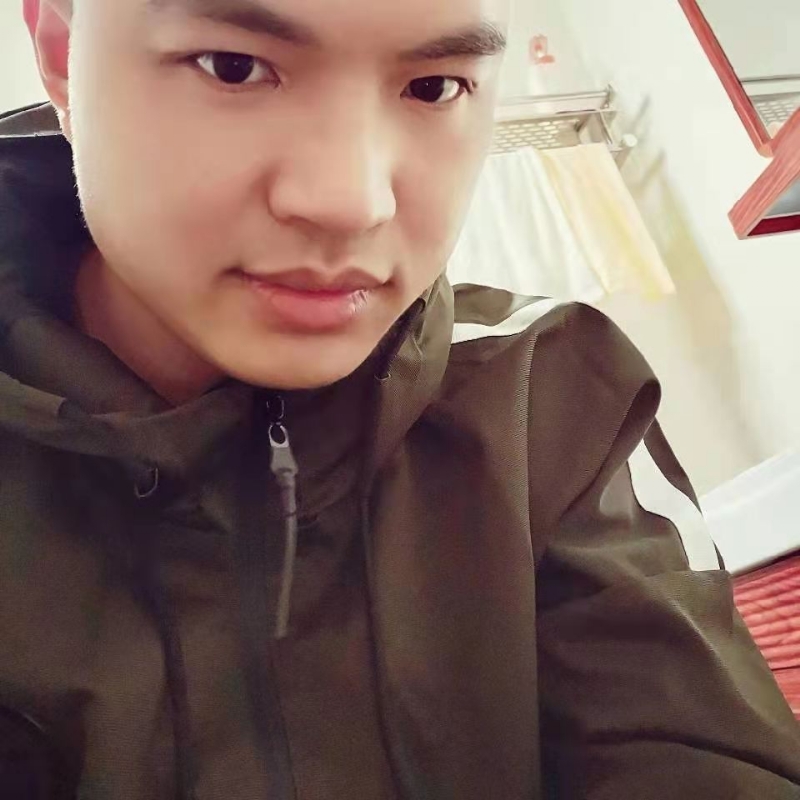高大上的宅男的第一张照片--建瓯婚介网