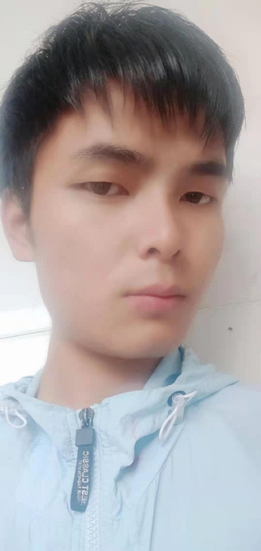 安静的男生的第一张照片--建瓯婚介网