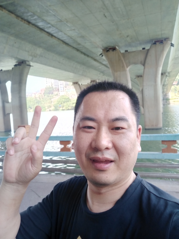 上人的第一张照片--建瓯婚介网
