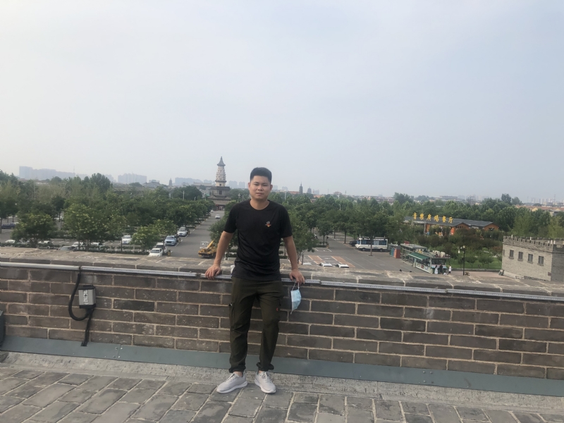 123.向左向右的第一张照片--建瓯婚介网