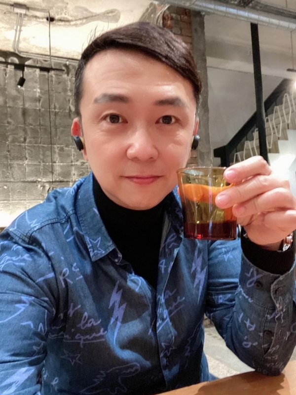 陈道明的第二张照片--建瓯婚介网