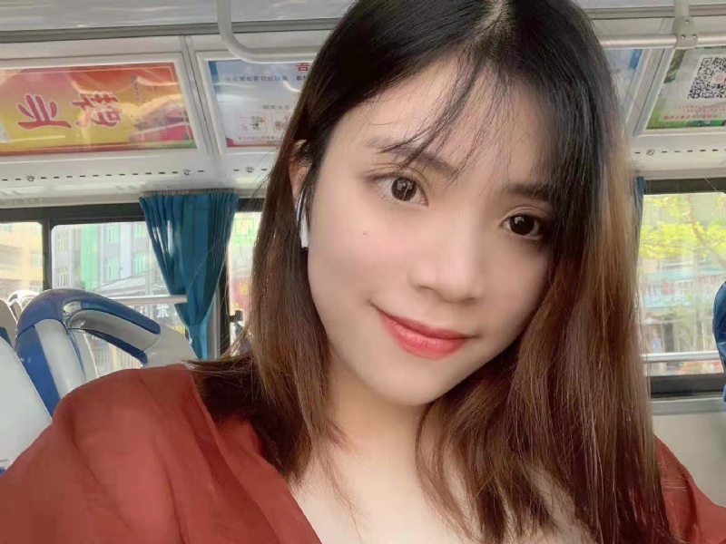小眼睛的第一张照片--建瓯婚介网