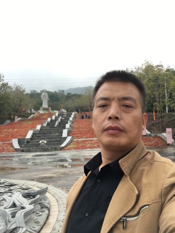 开心的松鼠的第二张照片--建瓯婚介网