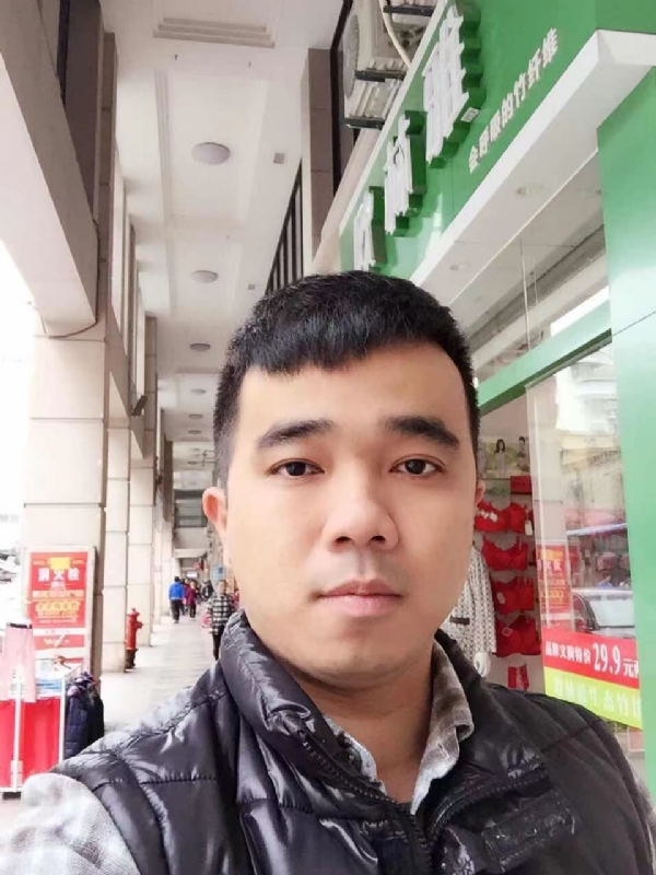 小小怪兽的第一张照片--建瓯婚介网