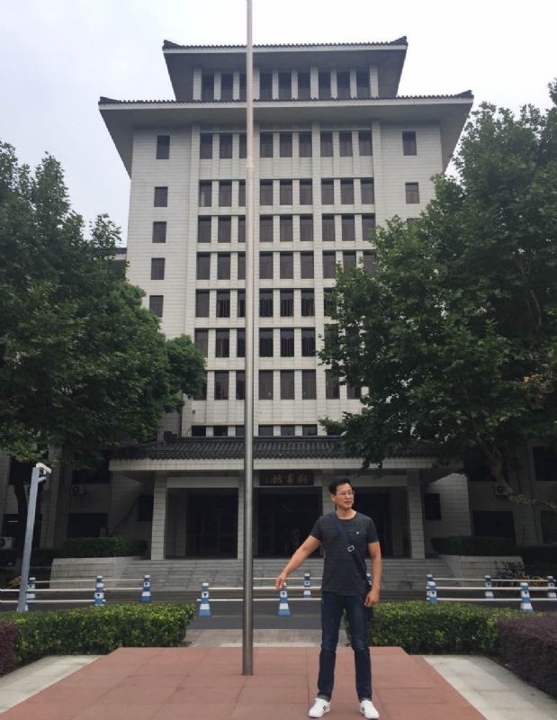 加国男人的第三张照片--建瓯婚介网