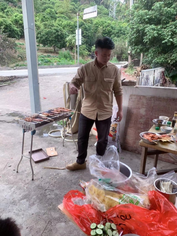 你黑我哟的第一张照片--建瓯婚介网