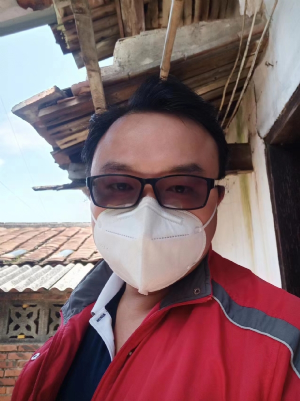 如影随形的第一张照片--建瓯婚介网