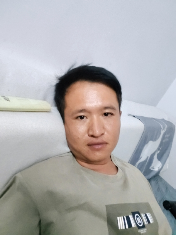 陌生人的第三张照片--建瓯婚介网
